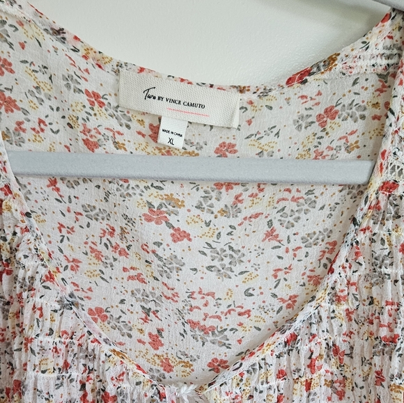 Two by Vince Camuto Sheer Floral Red White Peasant Blouse Size XL - Picture 6 of 7